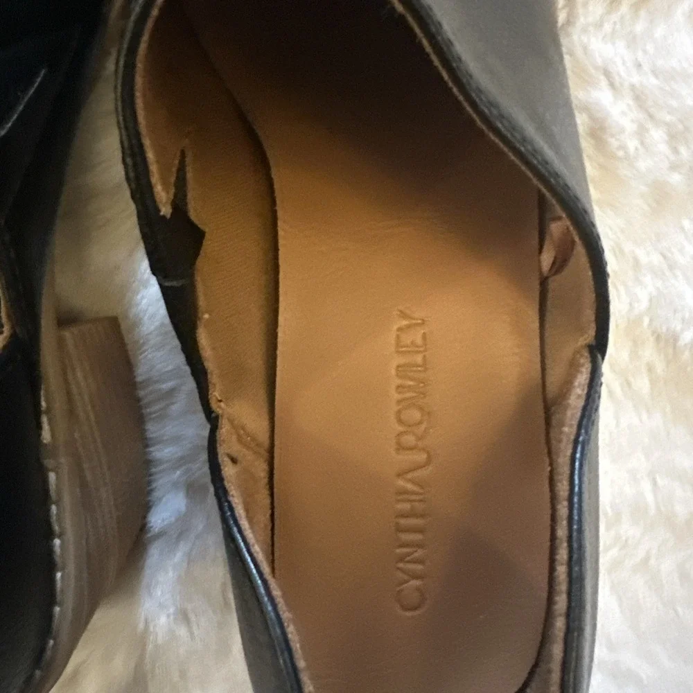 Cynthia Rowley Eddie Shoe Bootie‎ Black Pointed Toe size 8,5